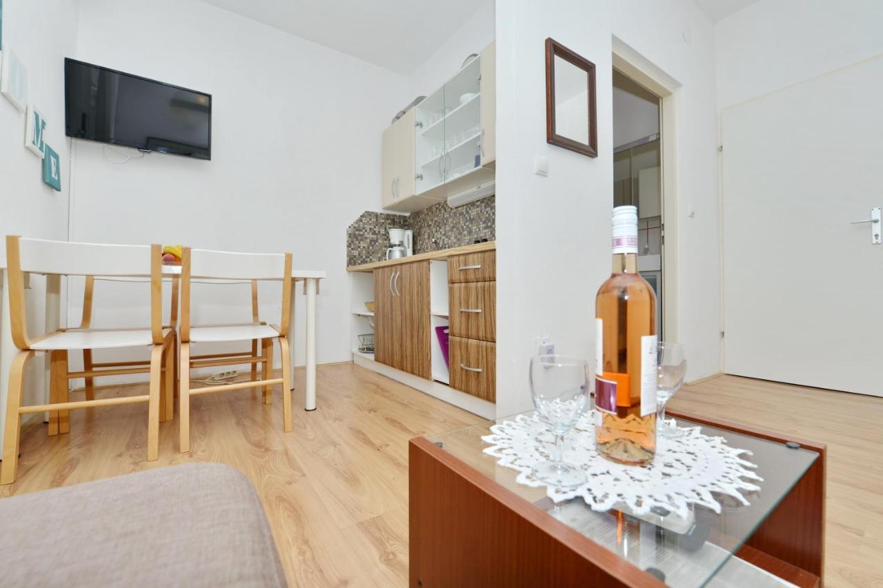 Apartmani L&R Bibinje Eksteriør billede