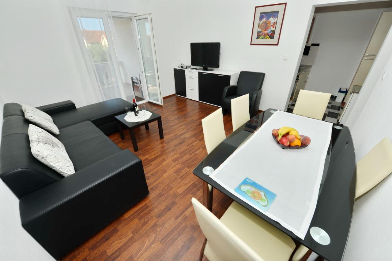Apartmani L&R Bibinje Eksteriør billede