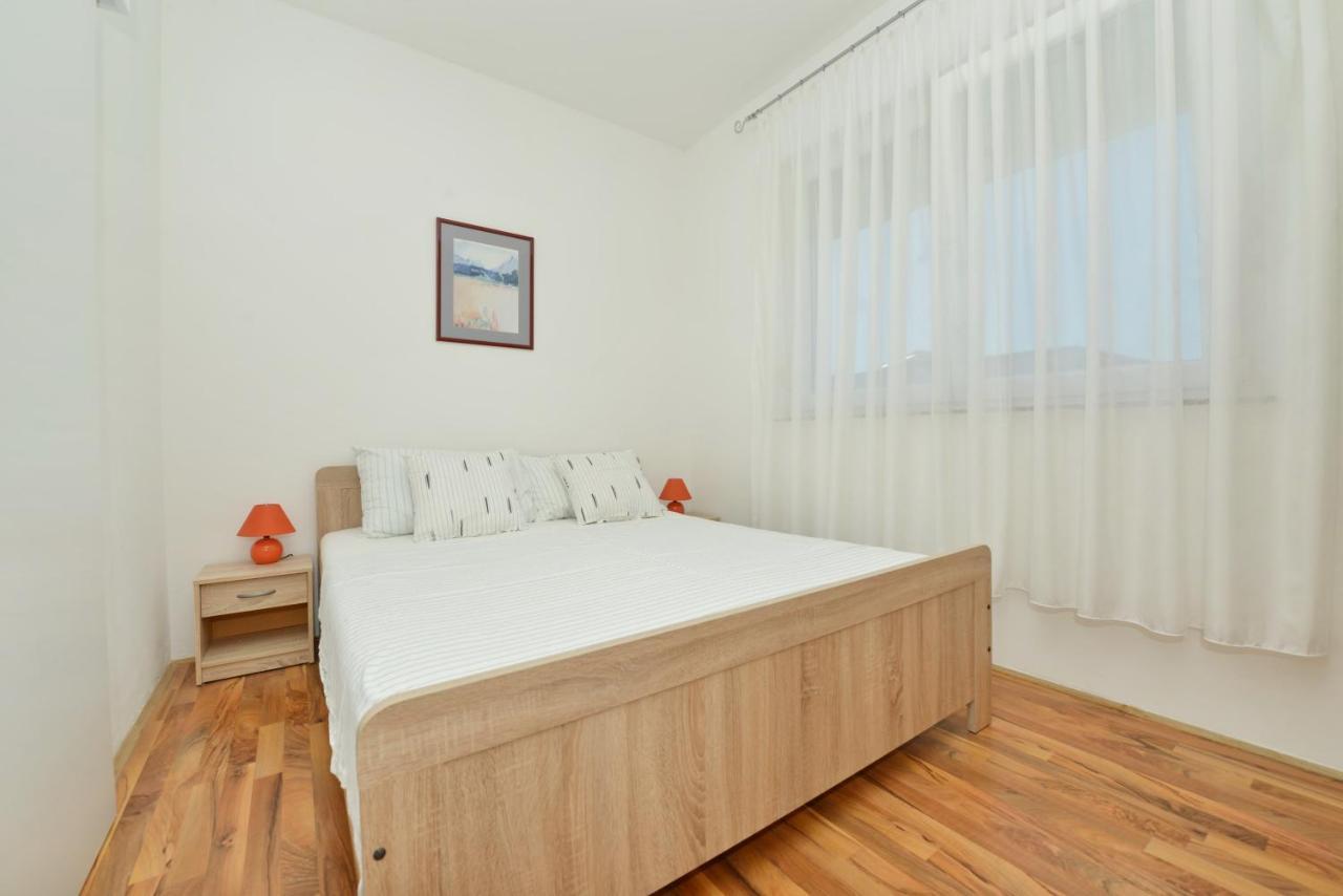 Apartmani L&R Bibinje Eksteriør billede
