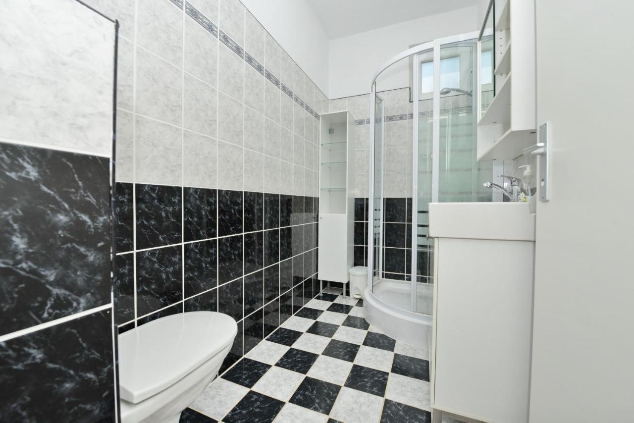 Apartmani L&R Bibinje Eksteriør billede